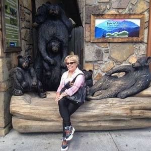 Meet your Posher, Neide